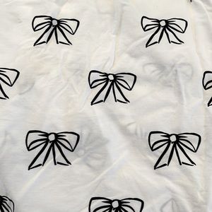 Pottery Barn Kids *FREE* Item Included Emily and Meritt Allover Bow Crib Sheet